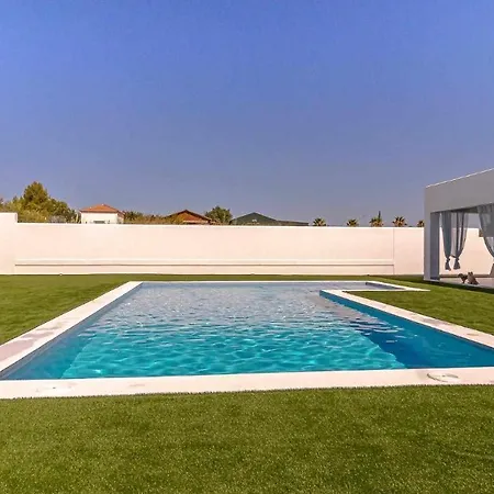 M&j Villa